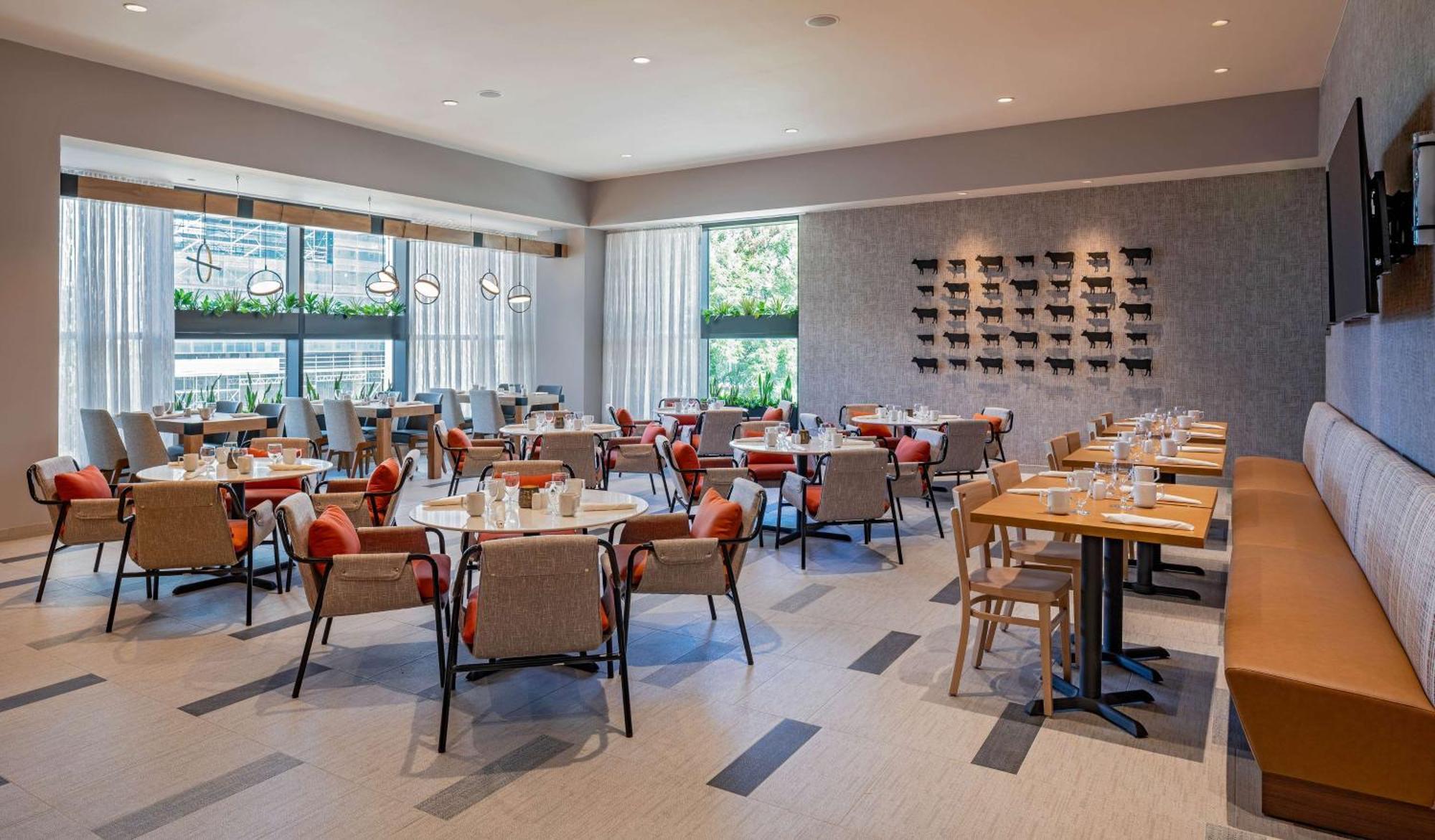 Hilton Garden Inn Austin University Capitol District Екстериор снимка